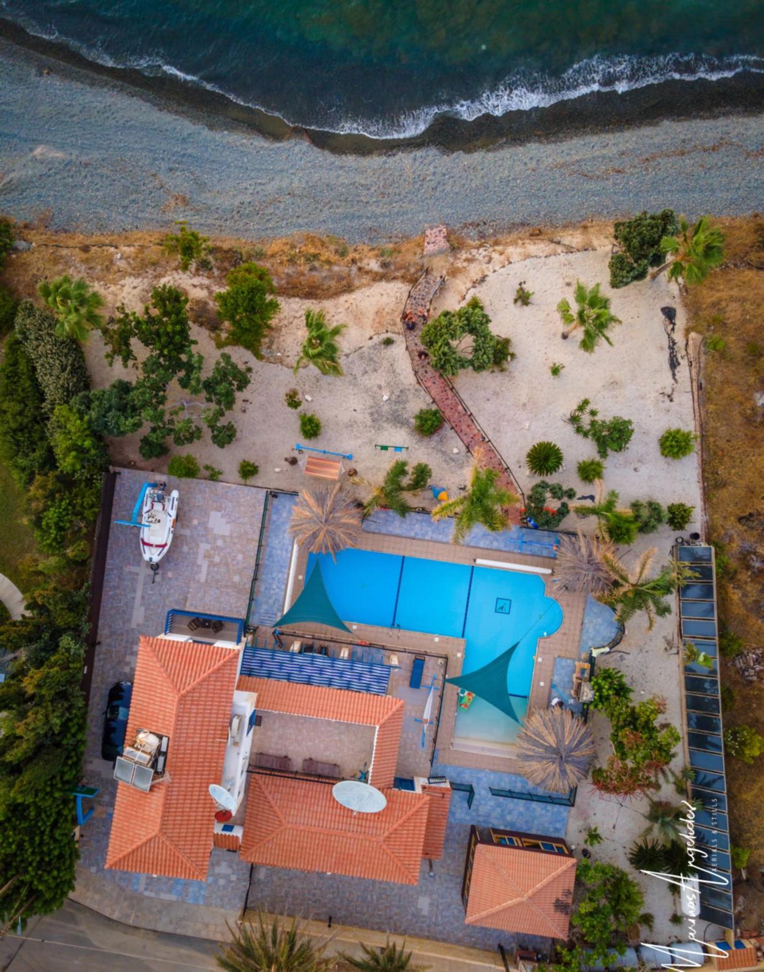 Astrofegia Beachfront Villa Pomos Dış mekan fotoğraf
